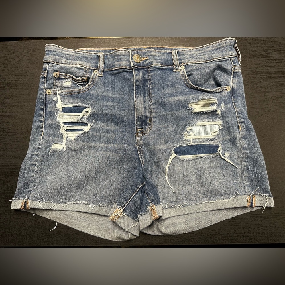 American Eagle Jean shorts size 14
